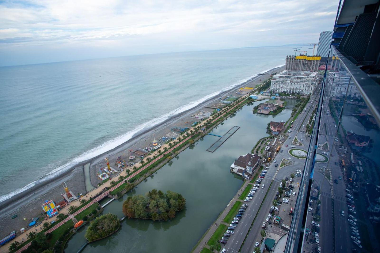 Apartamento View From Above Orbi City Batumi Exterior foto