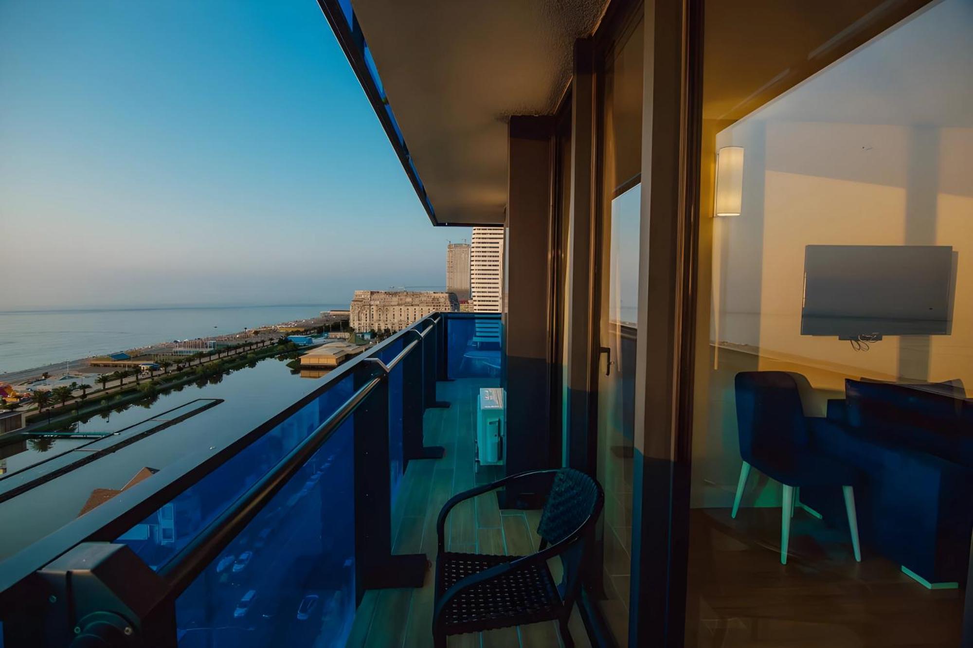 Apartamento View From Above Orbi City Batumi Exterior foto