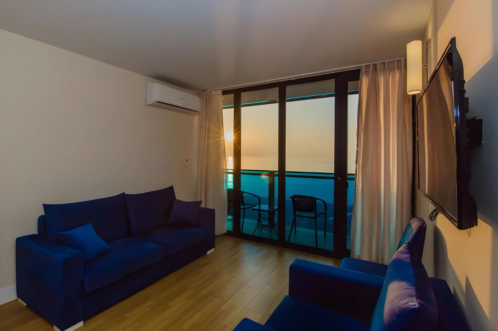 Apartamento View From Above Orbi City Batumi Exterior foto