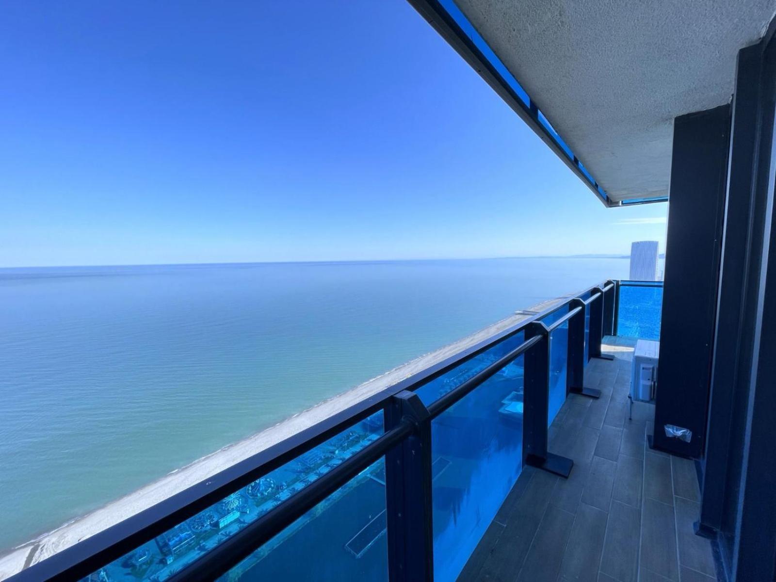 Apartamento View From Above Orbi City Batumi Exterior foto
